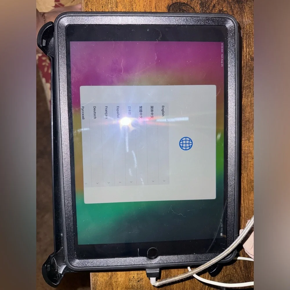 Apple IPad 9th Generation. 64GB. Comes with otter box NO charger.